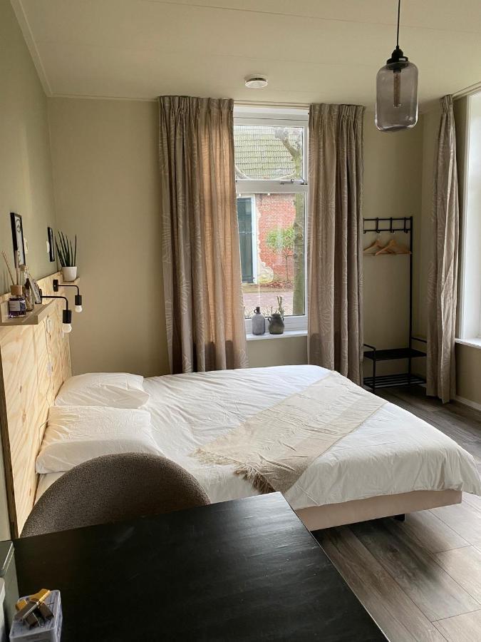Bed And Breakfast Stinzenflora Cornjum 外观 照片